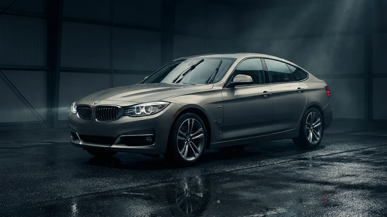 مساحات زجاج لسيارة BMW 330i GT xDrive — اشترِ شفرات بمقاس مخصص - 1